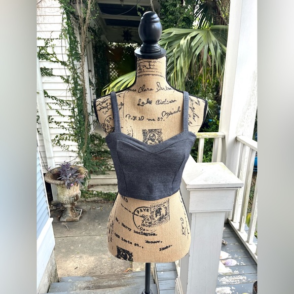 Sweatheart Cami Crop Tops - Picture 1 of 5